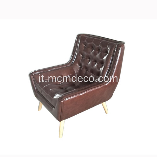 Comoda poltrona di design in pelle